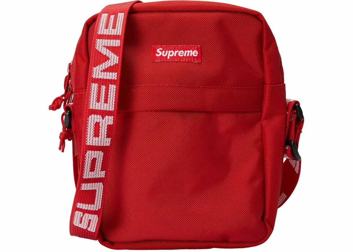 S u p r e m e red Shoulder