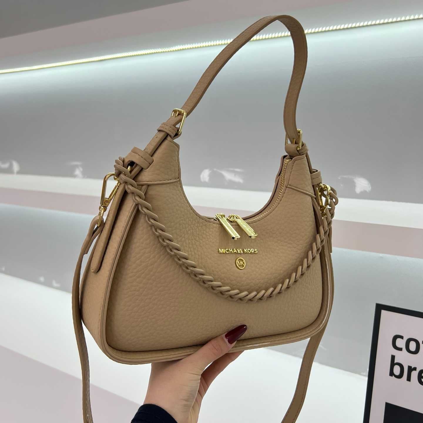 MK Crema